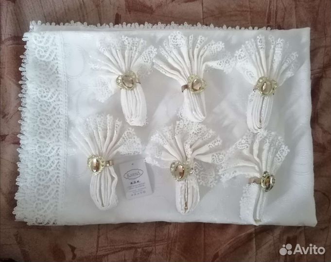 Скатерть и салфетки Турция новые