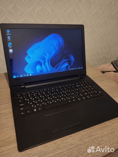Ноутбук Lenovo