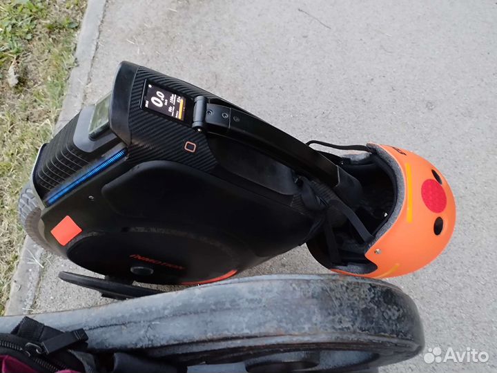 Моноколесо Inmotion V12 HS 1400 км