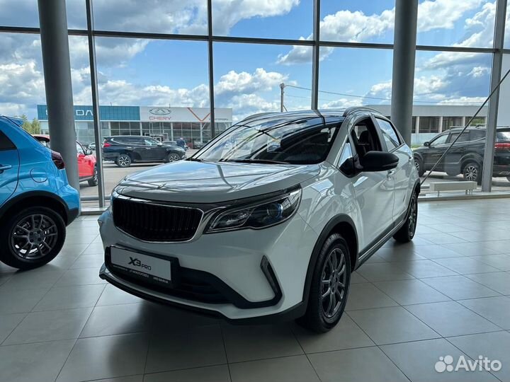 Livan X3 pro 1.5 CVT, 2023