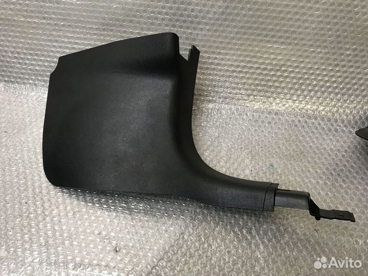 Пластик салона Dodge Challenger 09-14