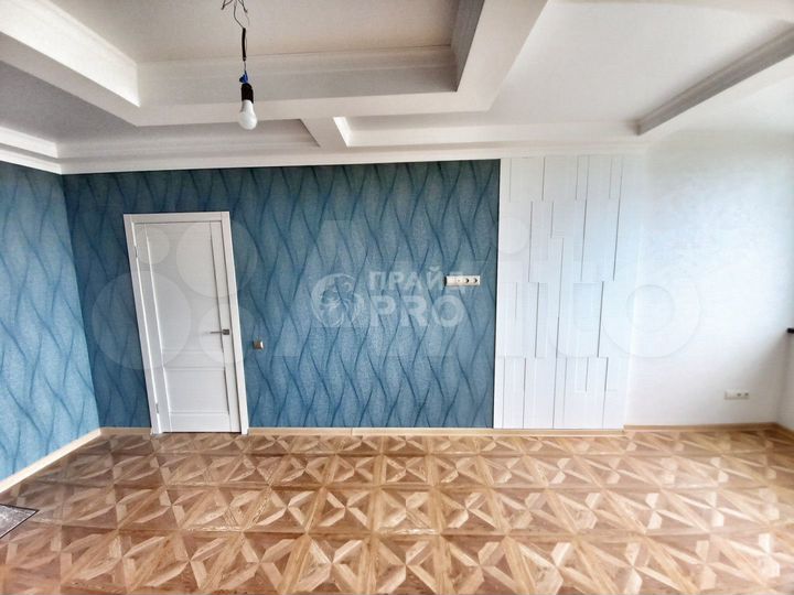 2-к. квартира, 73 м², 6/12 эт.