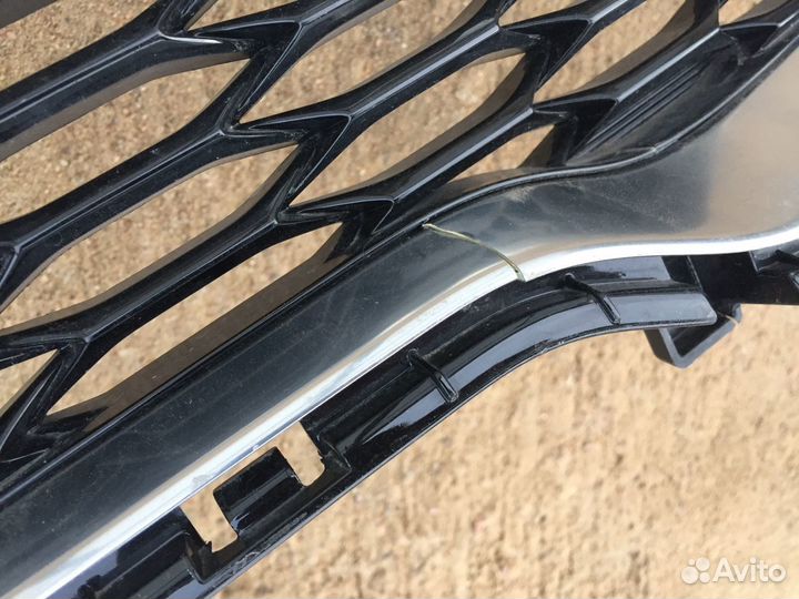 Решетка радиатора Kia Stinger 2018