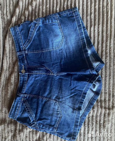 Джинсовые шорты