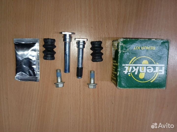 VW, Skoda ремкомплект направляющих суппорта