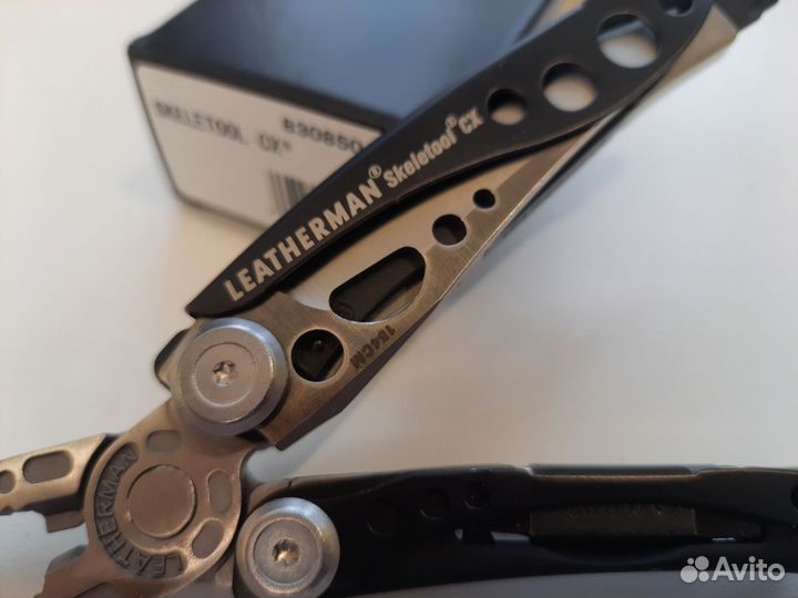 Мультитул leatherman skeletool CX