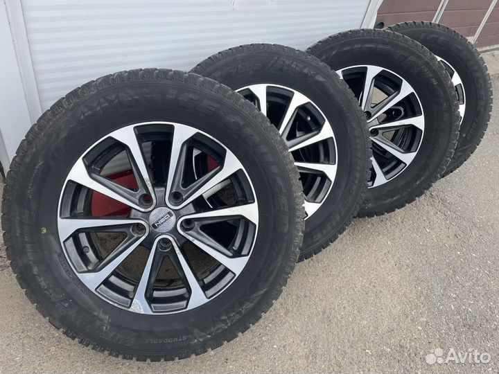 Колеса зимние в сборе 235/60 R16