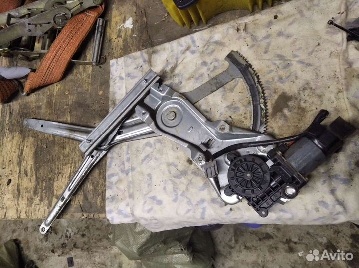 Электро стеклоподъёмник Вольво 940 960 С90