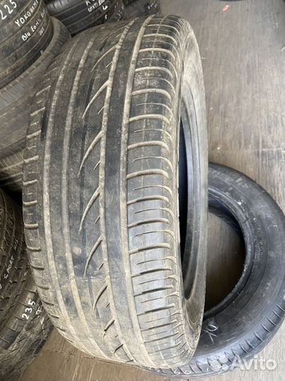 Continental ContiCrossContact UHP 235/65 R17 104V