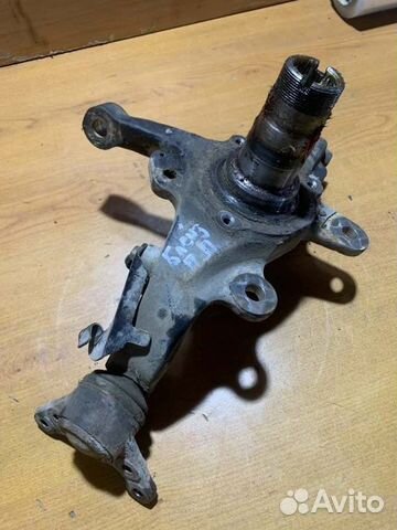 Поворотный кулак передний правый Chevrolet