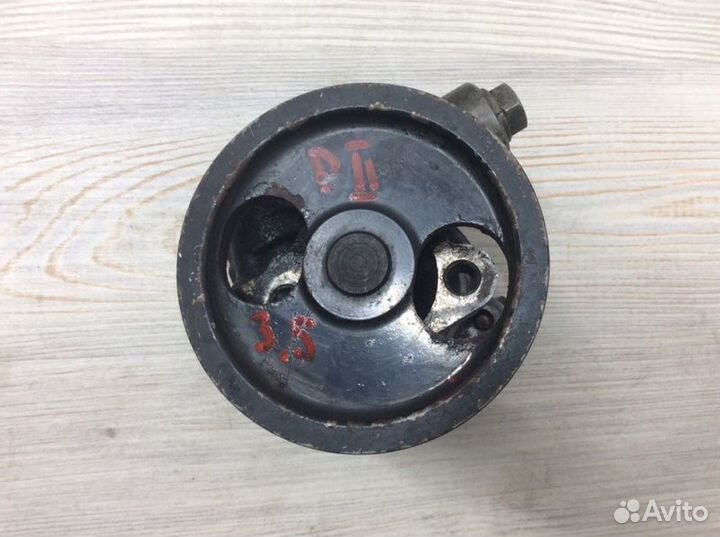 Насос гидроусилителя Mitsubishi Pajero/Montero Ii