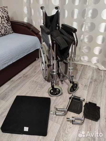 Коляска инвалидная