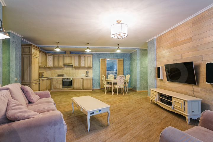3-к. квартира, 112,5 м², 3/12 эт.