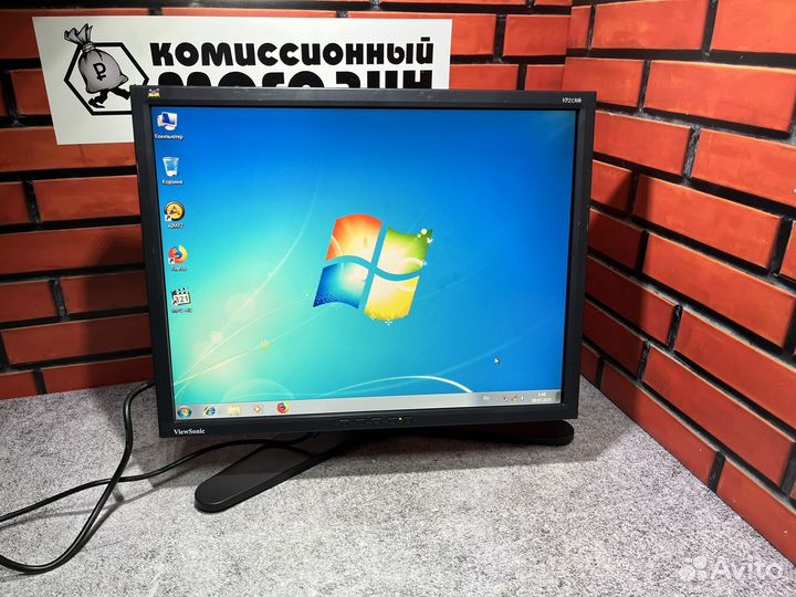 Монитор Viewsonic VP2130