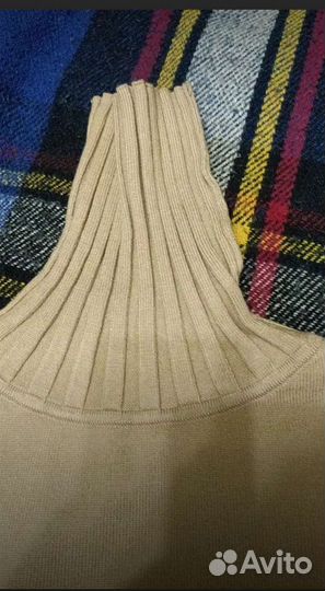 Вязаное платье