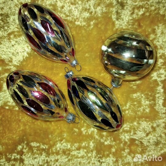 Елочные игрушки