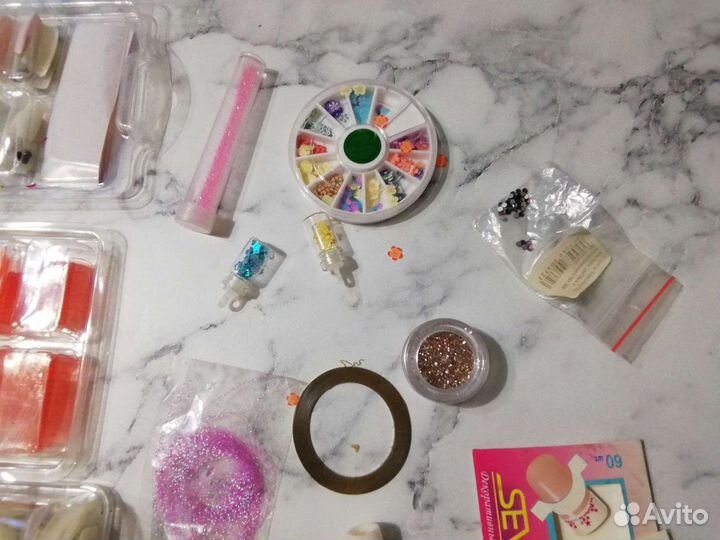 Для наращивания ногтей