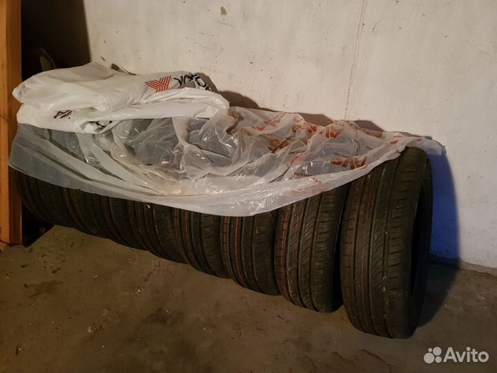 Viatti Strada 2 (V-134) 185/65 R15