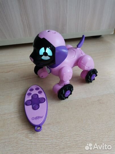 Интерактивная игрушка щенок с пультом