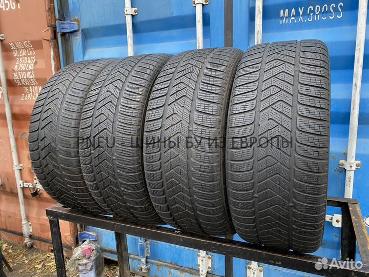 Pirelli Scorpion Winter 255/55 R18 105V