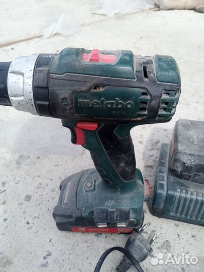 Шуруповерт metabo