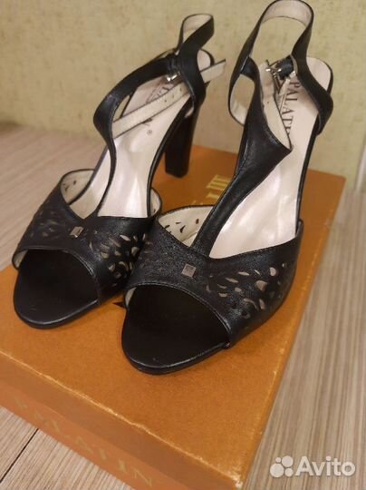 Босоножки женские 40 размер б/у натуральная кожа