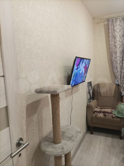 2-к. квартира, 56 м², 2/4 эт.