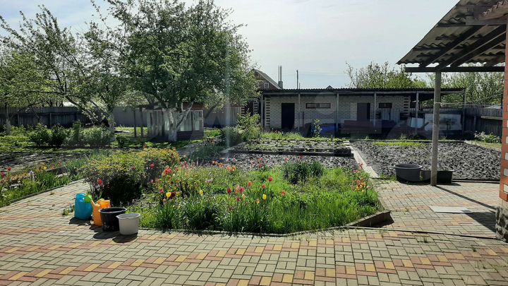 Дом 242 м² на участке 16 сот.