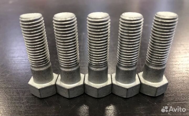 Болт крепления kia Cerato 2013