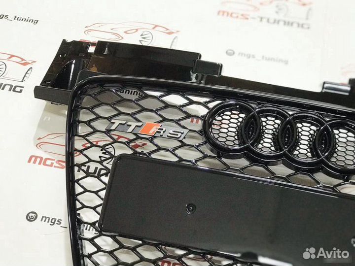 Решётка на Audi TT 06-15гг. ttrs Стиль 4