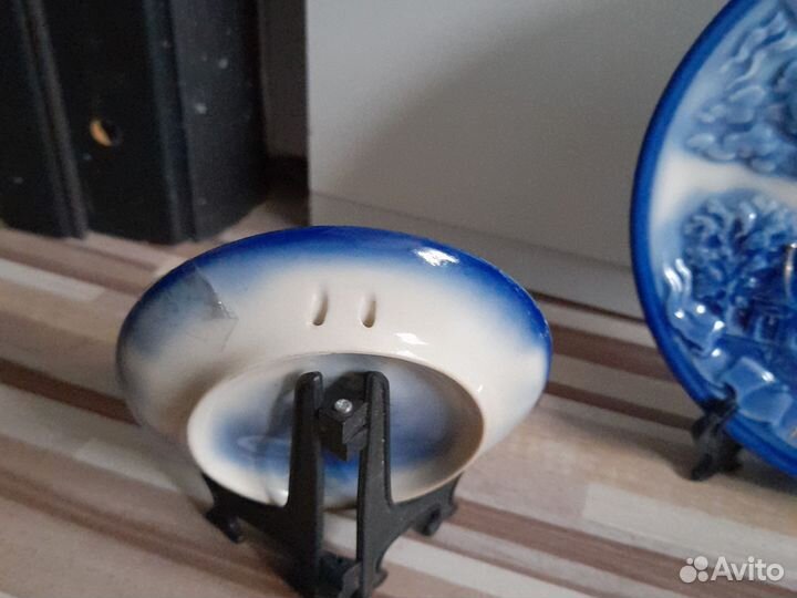 Тарелка сувенирная москва