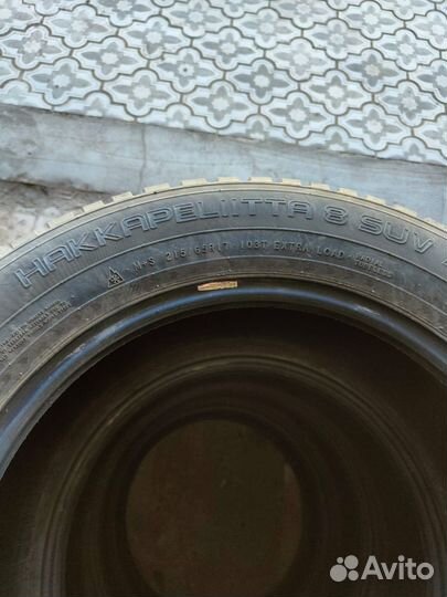 Nokian Tyres Hakkapeliitta 8 215/65 R17