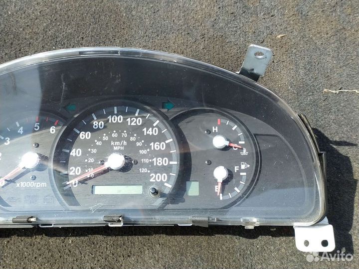 Щиток приборов KIA sorento 2005г. 2.5 aт дизель