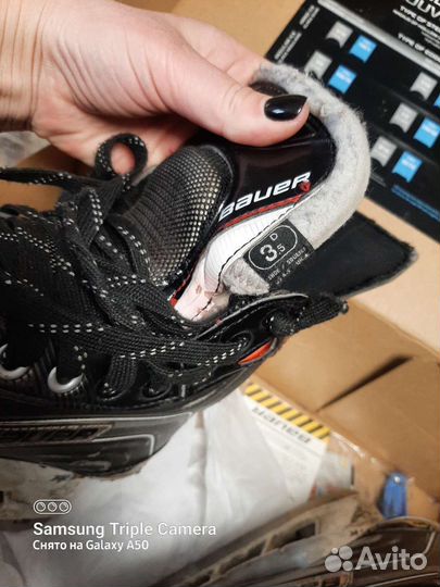 Хоккейные коньки bauer vapor х700