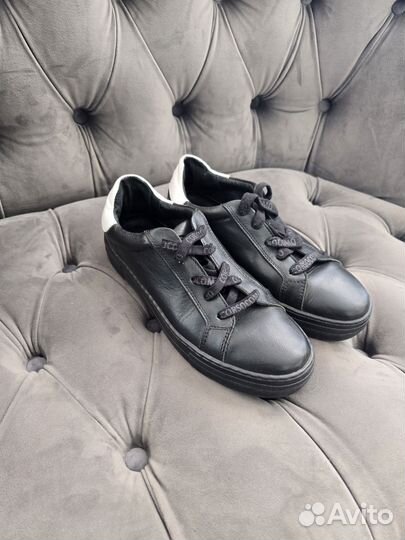 Сапожки, кеды, кроссовки, ботильоны, ботинки