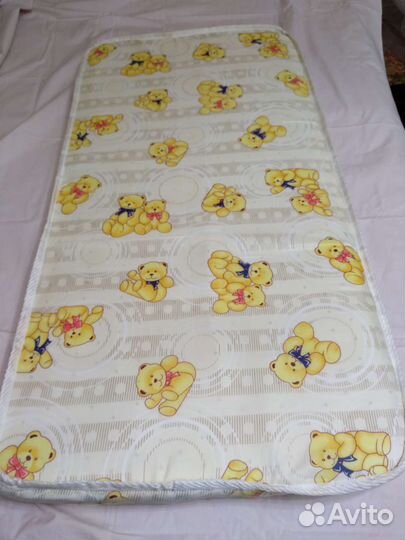 Продам матрас в детскую кроватку 120/60