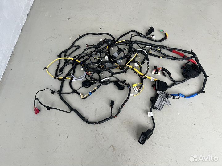 Проводка салона Hyundai Elantra 7