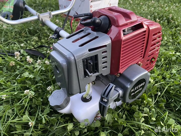 Триммер бензиновый (3,3 л.с)