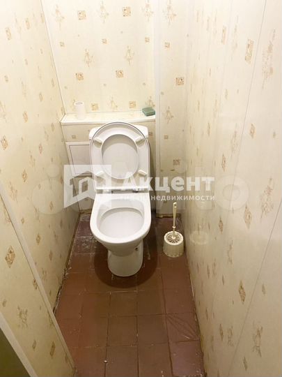 Комната 14 м² в 4-к., 4/5 эт.