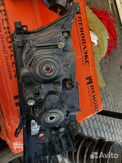 Фара toyota land cruiser 200 левая