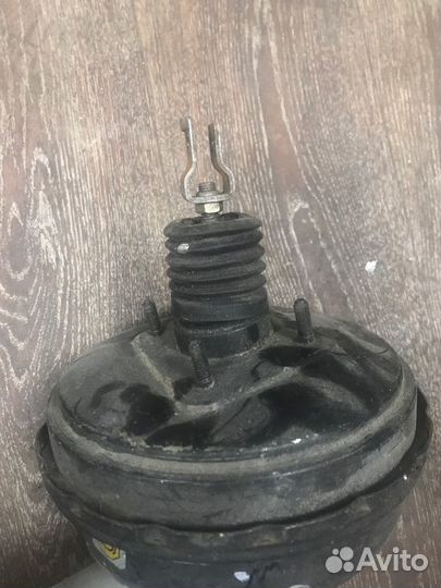 Вакуумный усилитель тормозов Suzuki Grand Vitara