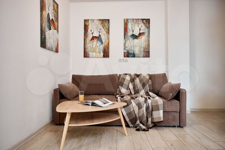 2-к. квартира, 60 м², 10/12 эт.