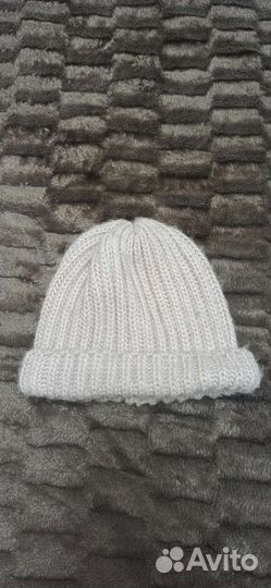 Шапка женская вязаная