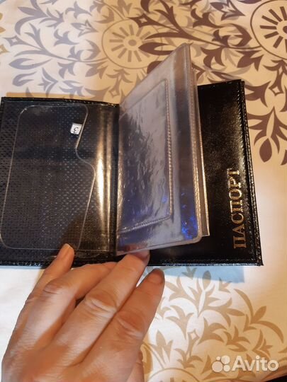 Бумажник мужской кожаный