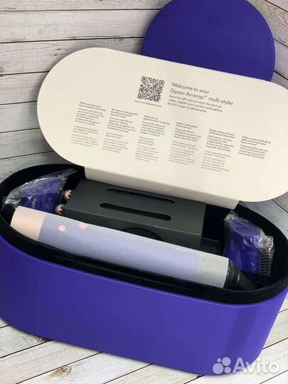 Dyson стайлер