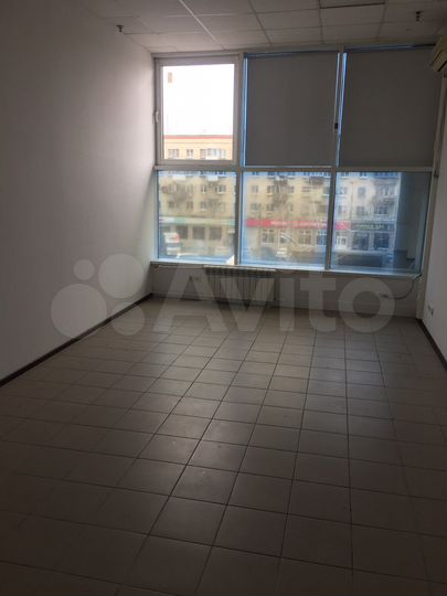 Этаж В бизнес центре и павильоны