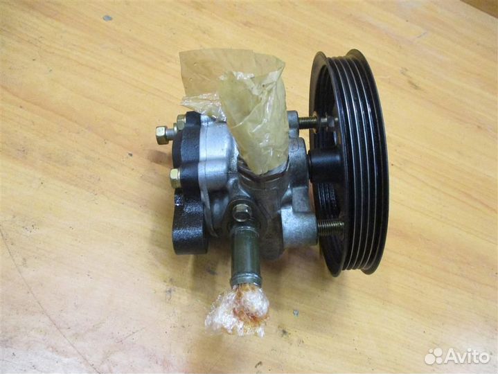 Насос гидроусилителя Mitsubishi Galant 8 (EA)