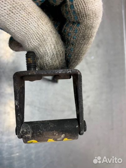 Петля двери багажника Chery Indis DB SQR473F 2012