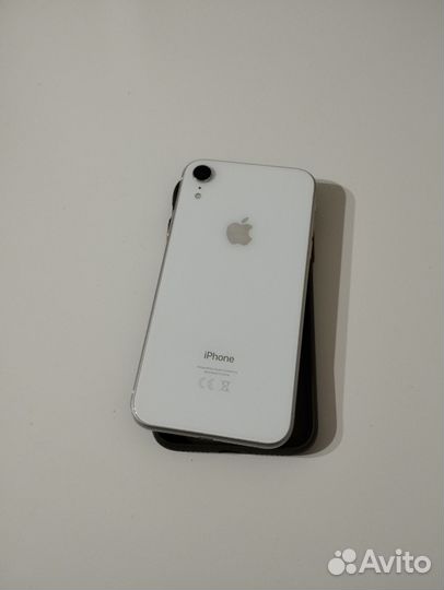 iPhone Xr, 64 ГБ