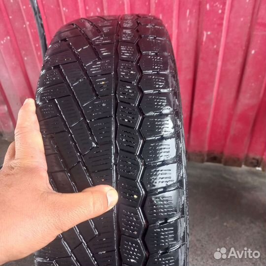 Gislaved Soft Frost 200 175/65 R14